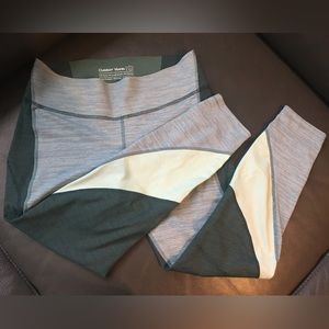 Outdoor Voices Green Leggings Size Large